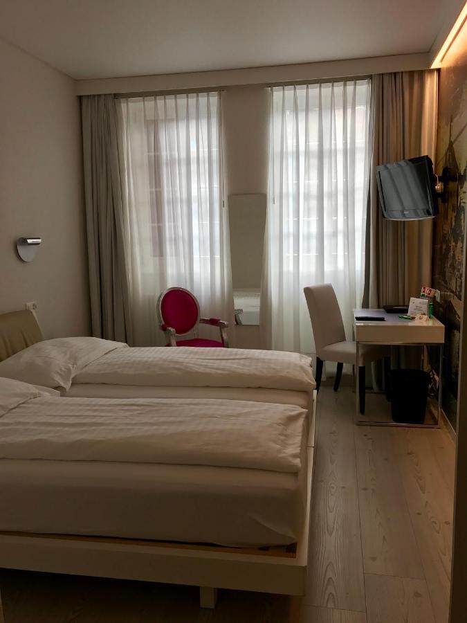 Hotel Murtenhof & Krone Exteriör bild